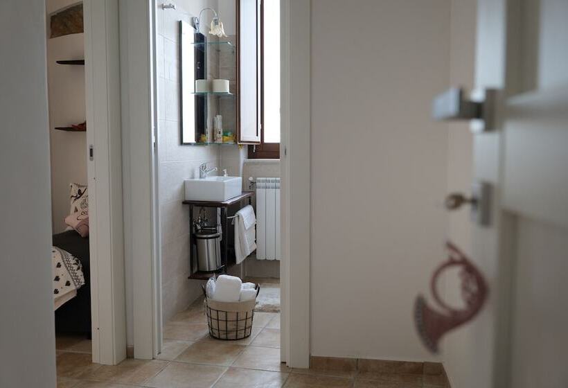 住宿加早餐  La Dimora Di Euterpe