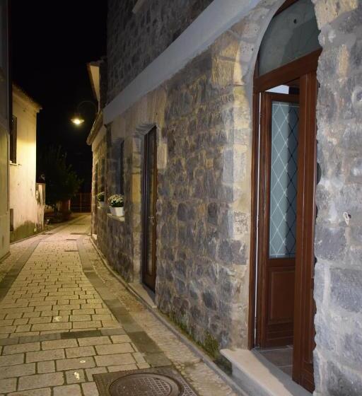 住宿加早餐  La Dimora Di Euterpe