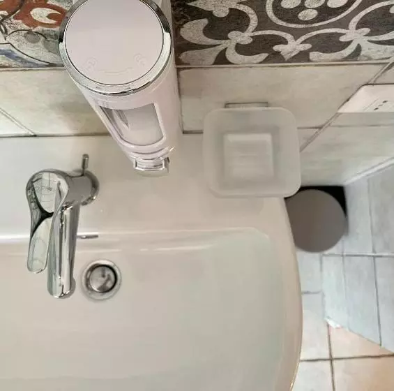 Aamiaismajoitus (B&B) Villa Maria Elena