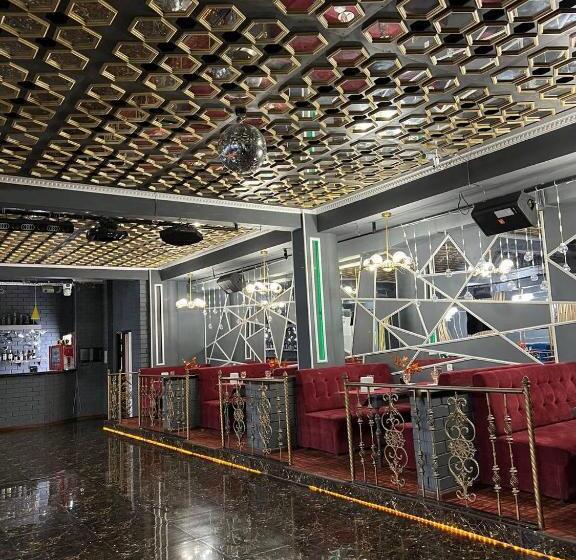 هتل гостиница селена