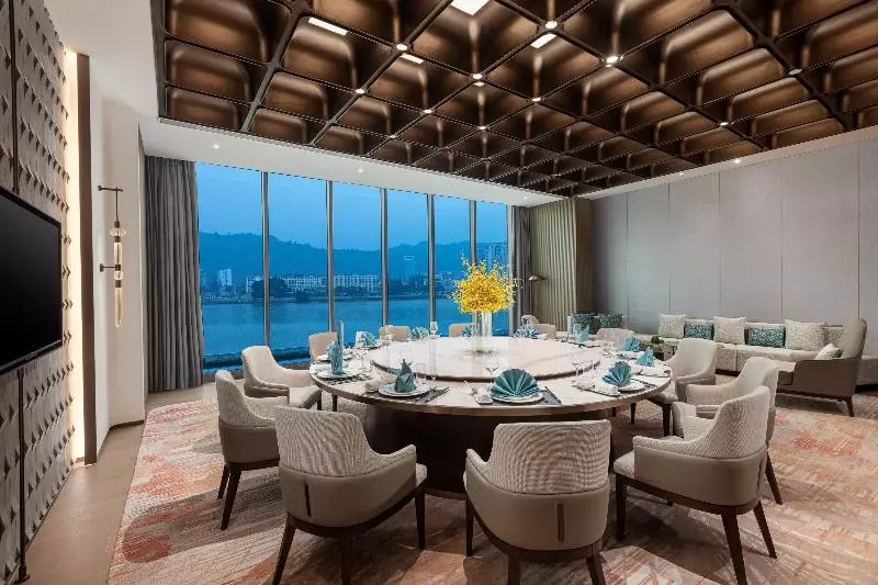 Hotelli Crowne Plaza Ya An