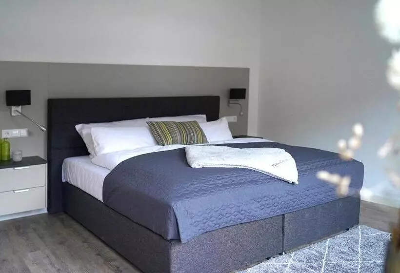 Hotelli Gandersheimer Boardinghouse