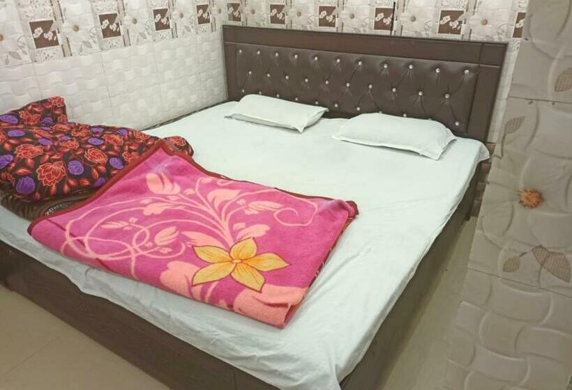 ホテル Garg Regency, Ambala Cantt