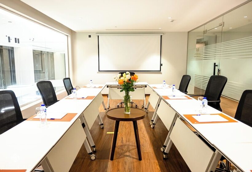 בית מלון כפרי Jasmine Garden