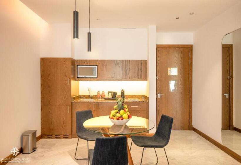 בית מלון כפרי Jasmine Garden