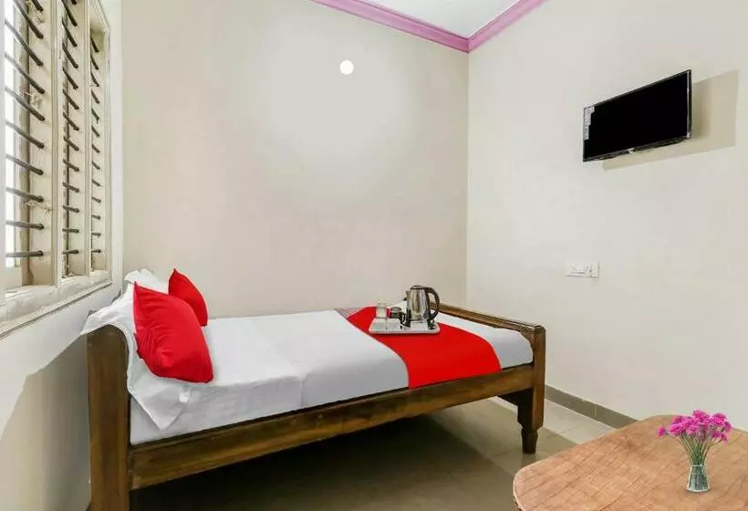 Hotelli Oyo Flagship 70392 Sri Banashankari Residency