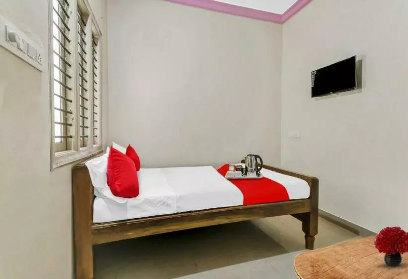 Hotelli Oyo Flagship 70392 Sri Banashankari Residency