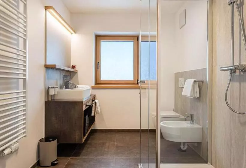 Hotelli Planerhof Apartment Enzian