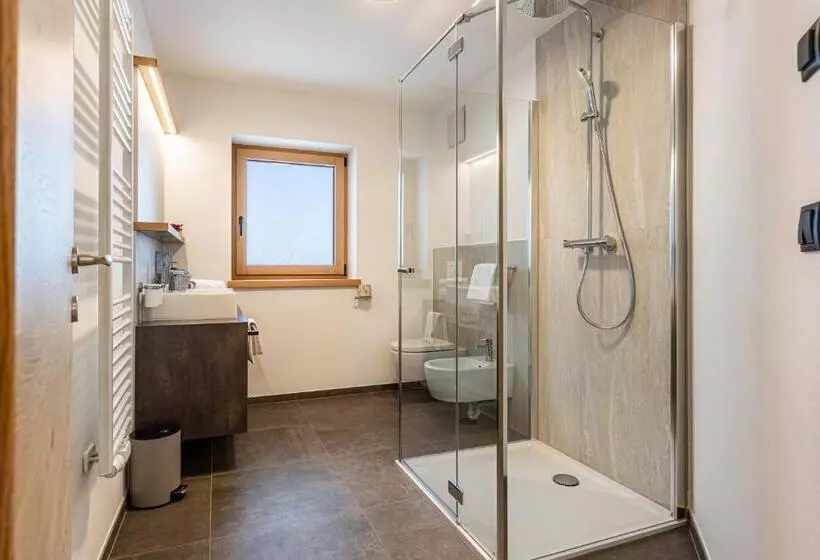 Hotelli Planerhof Apartment Enzian