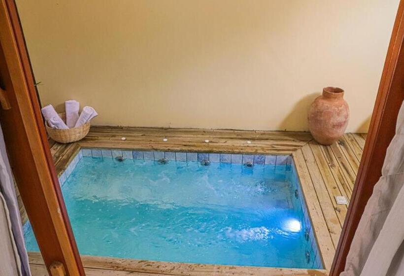 ホテル Suites Taipe