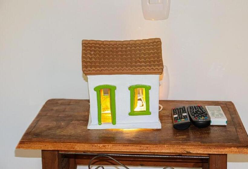 ホテル Suites Taipe