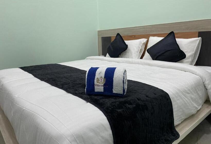 Hotel Teertham