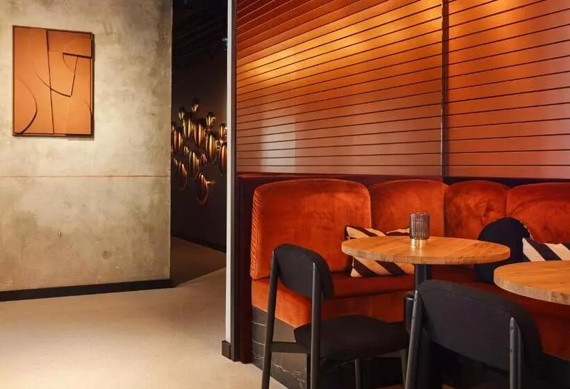 ホテル Tribe Paris Saint Ouen