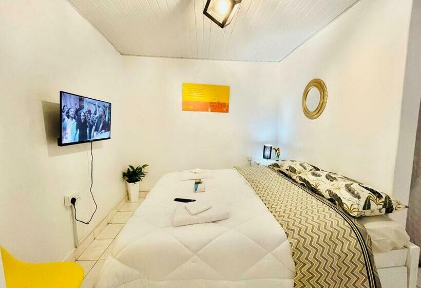 Pensió 2 Cozy Queen Ensuite Guest Houses By Wilson Airport