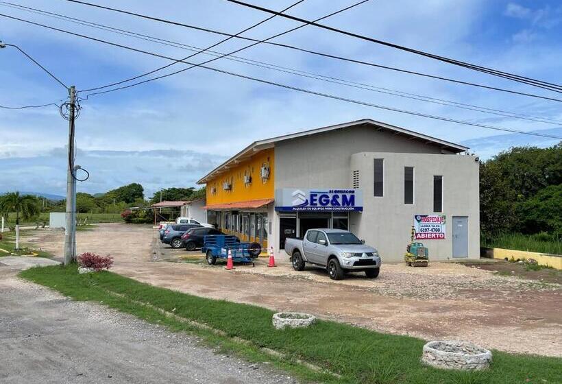 بنسيون Brisas De Coclé