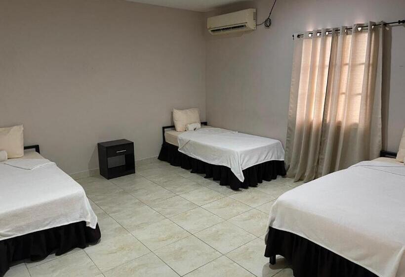 بنسيون Brisas De Coclé