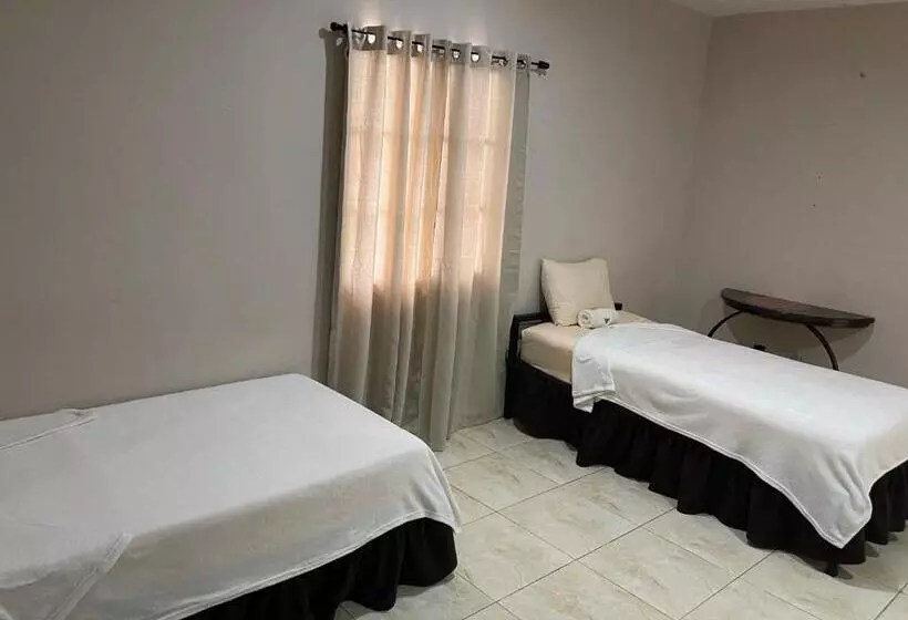 Majatalo Brisas De Coclé