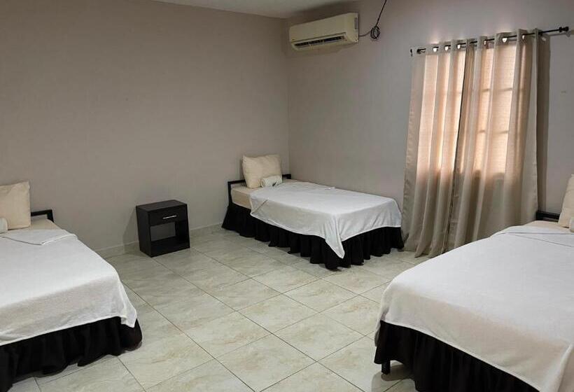 بنسيون Brisas De Coclé