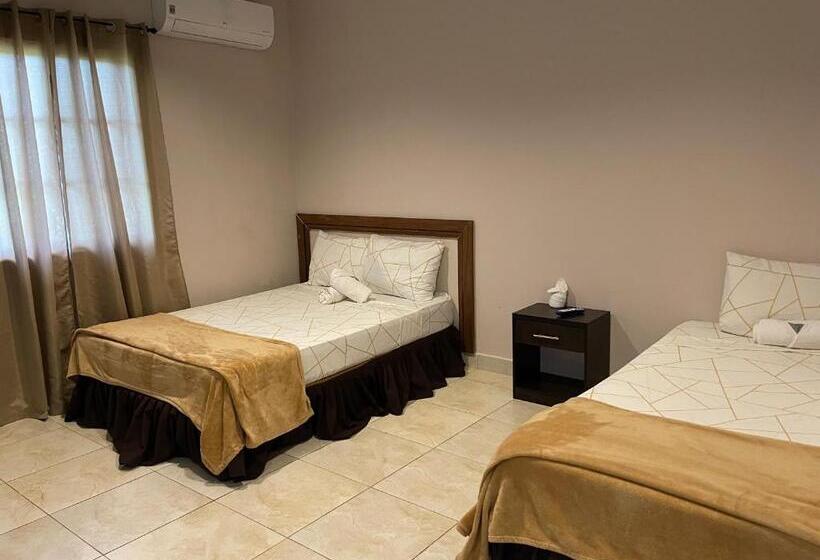 بنسيون Brisas De Coclé