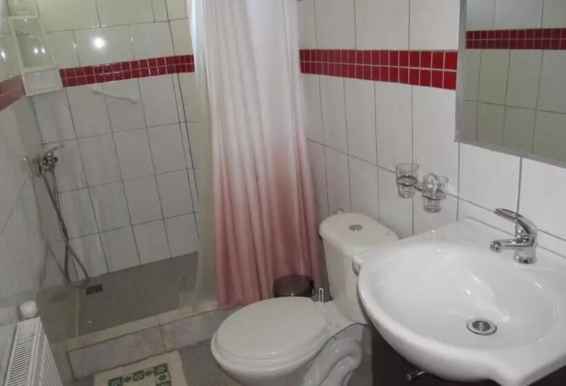 ペンション Ecohostal Huellas Del Bosque