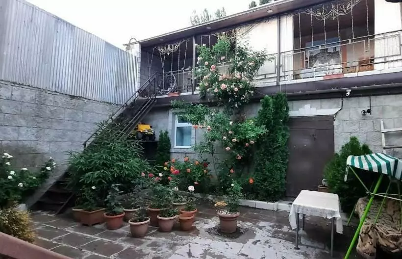 ペンション G&s Guest House
