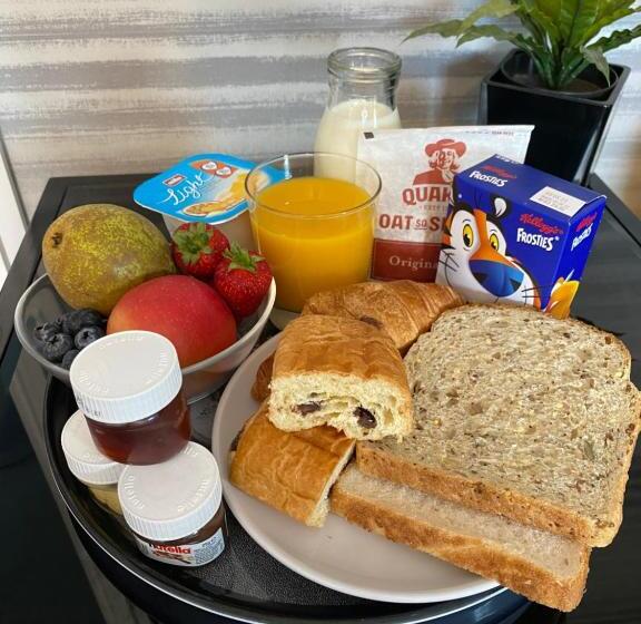 Пансион Hansom House