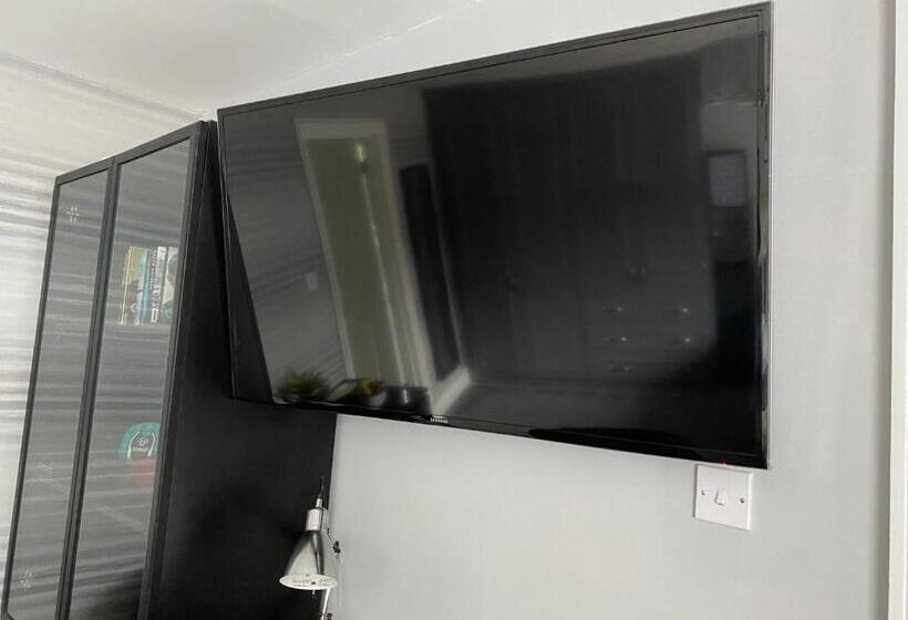 Пансион Hansom House