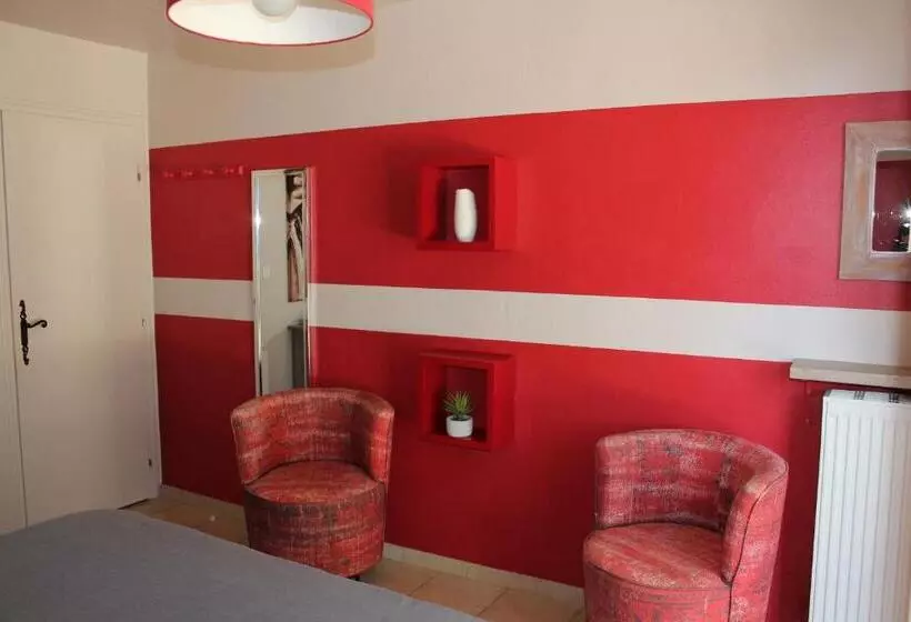 ペンション Le Lit Qui Danse