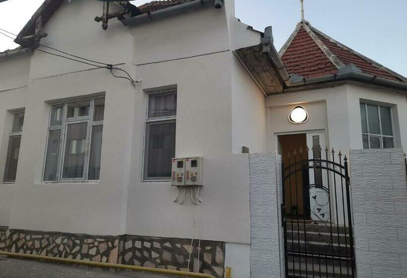 膳宿费 White House