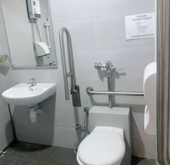 Sandpiper Hotel Single Room, Long Stay And Short Hours