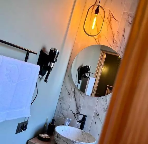 Sargsyan Eco House
