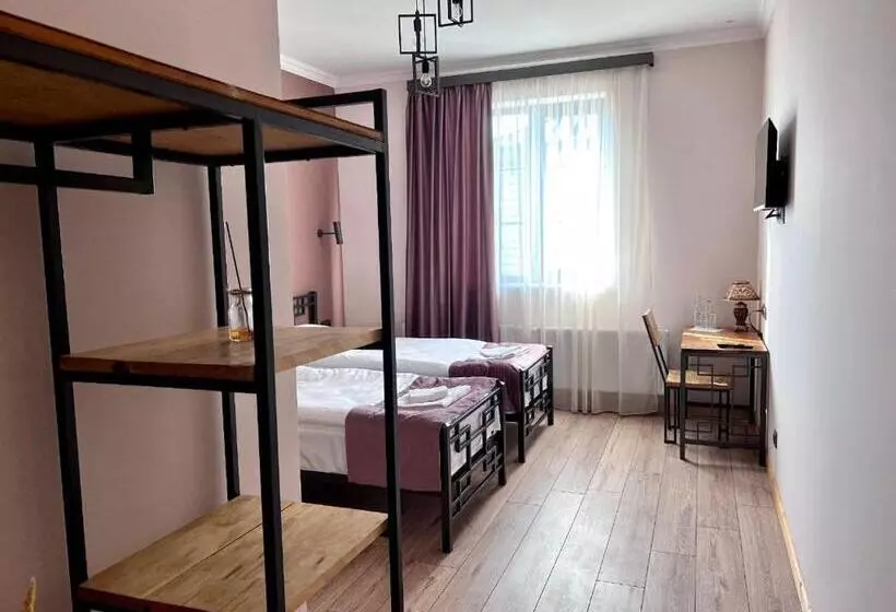 Sargsyan Eco House
