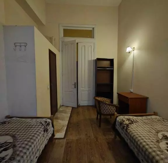 Lucky Hostel