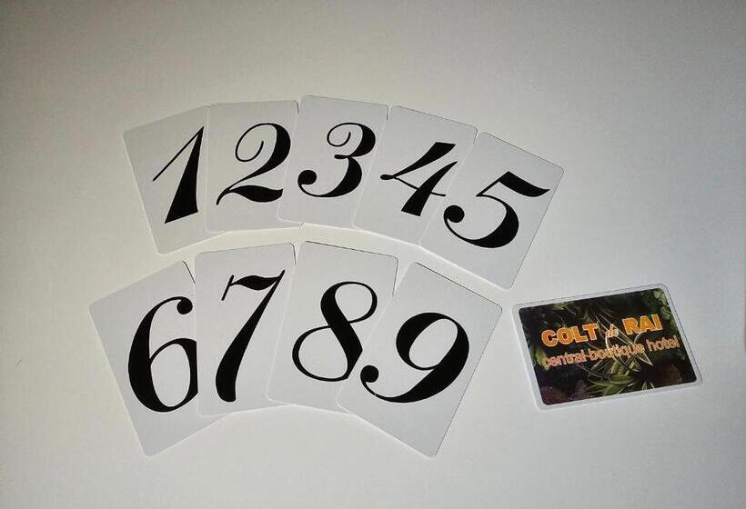 تختخواب و صبحانه Colț De Rai Reşița