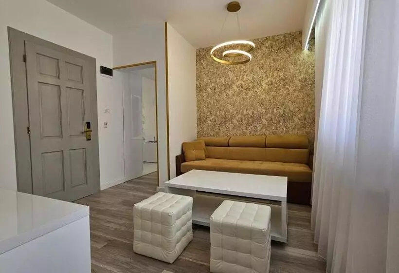 Aamiaismajoitus (B&B) Colț De Rai Reşița