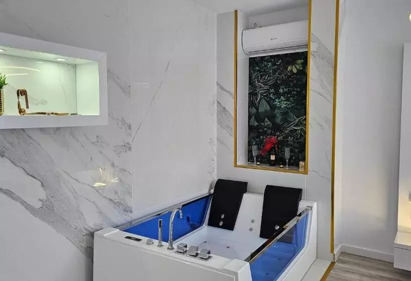 Aamiaismajoitus (B&B) Colț De Rai Reşița