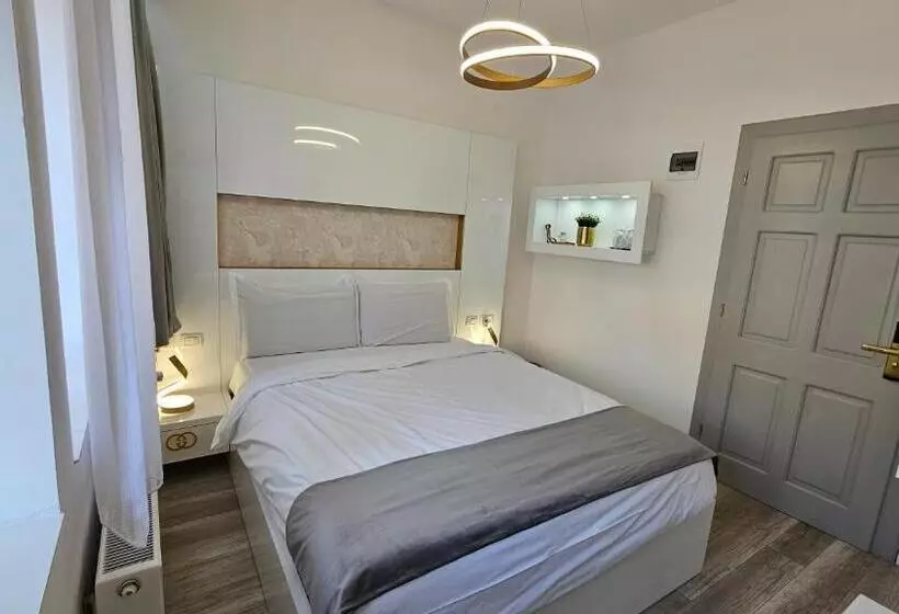 Aamiaismajoitus (B&B) Colț De Rai Reşița