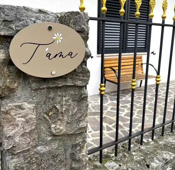 Aamiaismajoitus (B&B) Dimora T Ama