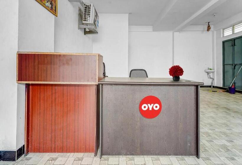 Flagship Hotel Crown Tower