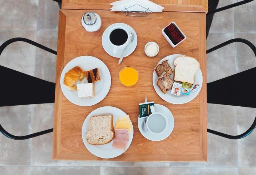 هتل Destino Calafate