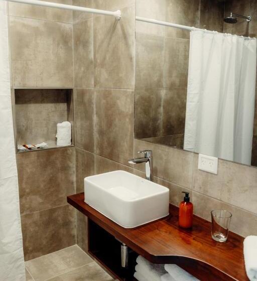 هتل Destino Calafate