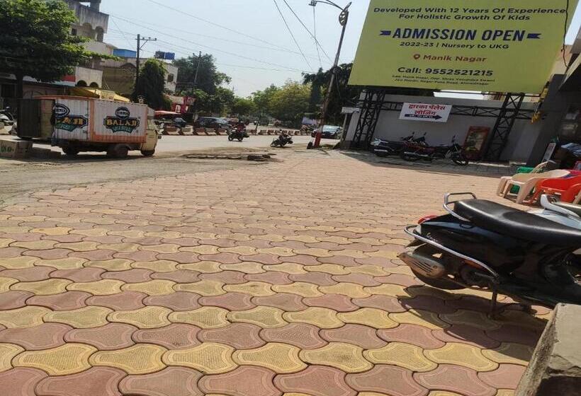 Hotelli Dwarka Palace