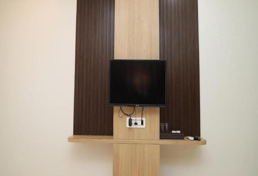 Hotelli Dwarka Palace