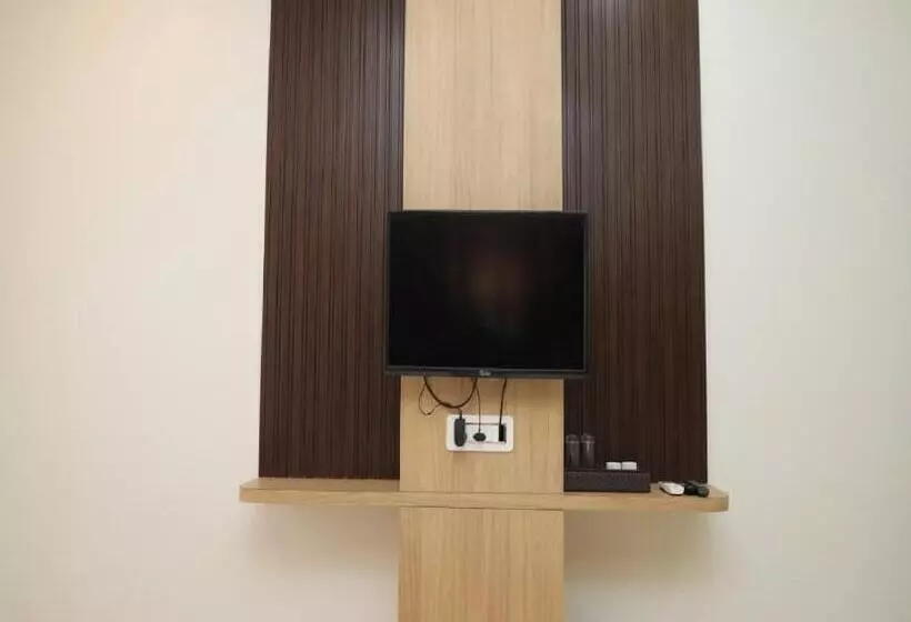 Hotelli Dwarka Palace