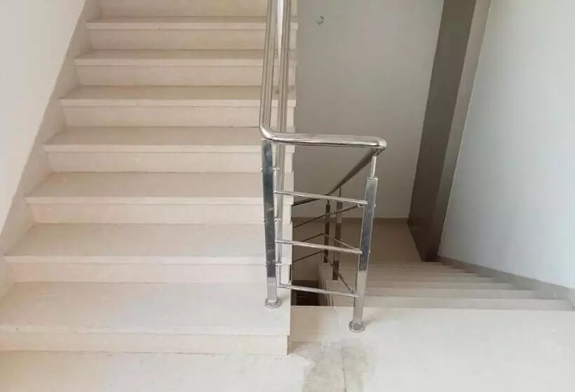 Hotelli Dwarka Palace