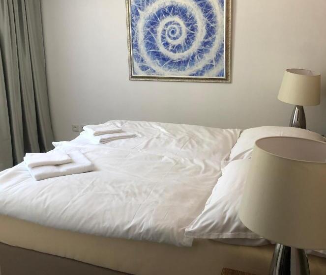 酒店 Galeria Pezinska Baba