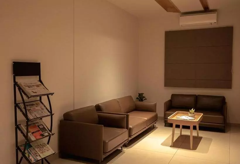 Hotelli Hilux Courtyard