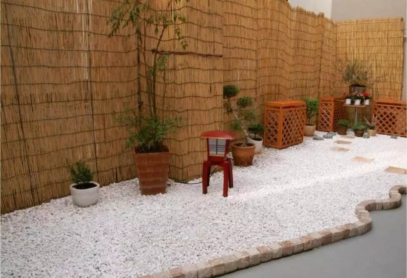 هتل Hostel Zen   Vacation Stay 91854v