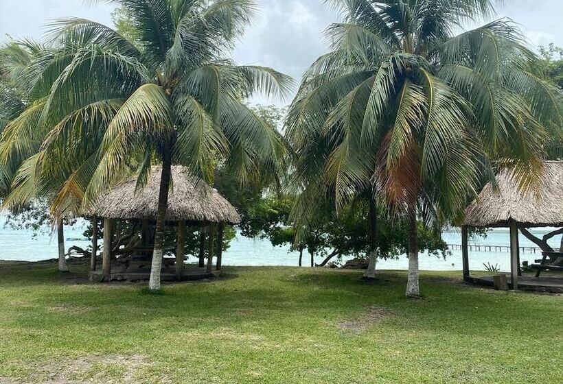 Hotelli Maison Bacalar