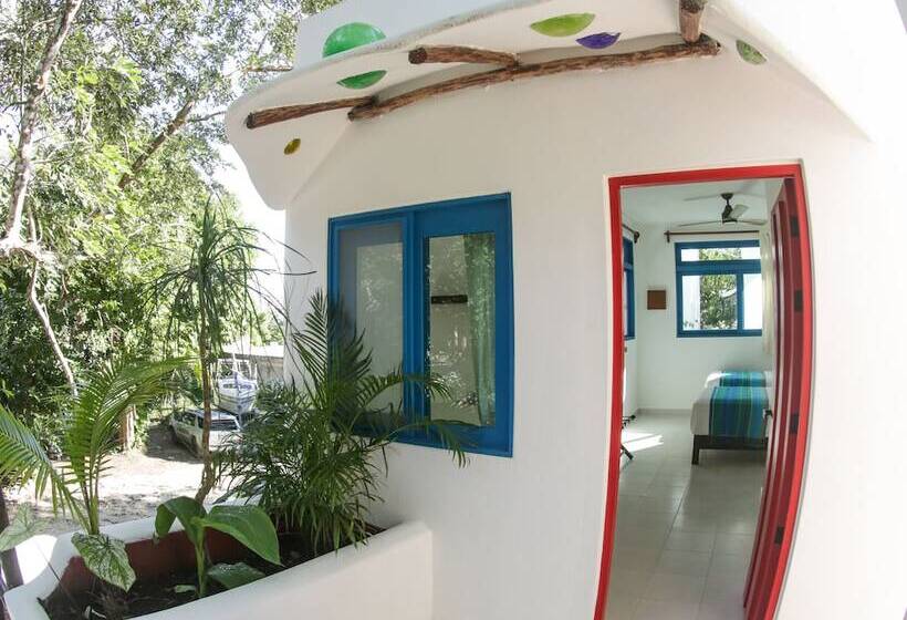 Hotelli Maison Bacalar